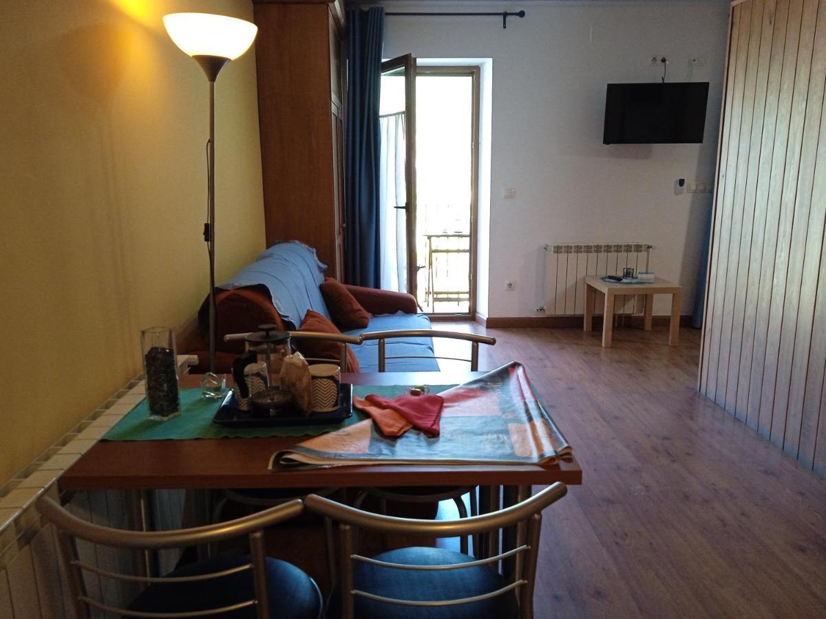 Apartaments Arenys De Boi Bohí Pokoj fotografie
